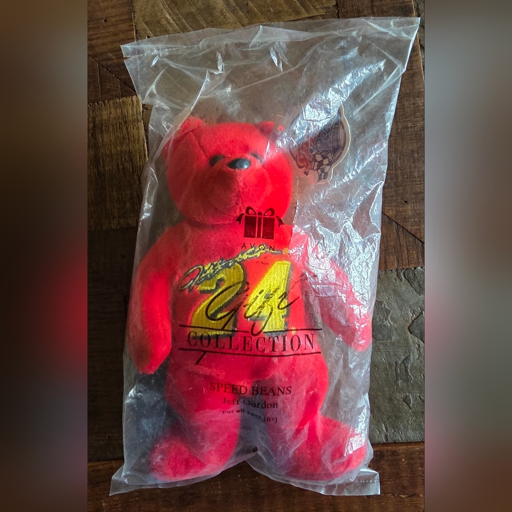NASCAR Jeff Gordon Red Beanie Bear Speed Bears #24 NEW SEALED